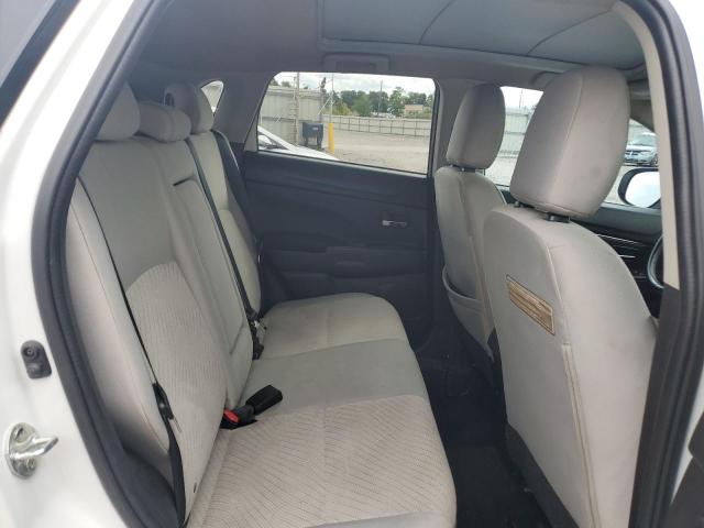 Photo 10 from auction – 2015 MITSUBISHI OUTLANDER with VIN 4A4AP4AWXFE055215