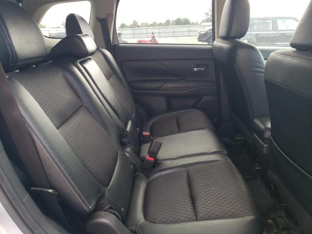 Photo 11 from auction – 2015 MITSUBISHI OUTLANDER with VIN JA4AD3A33FZ009308