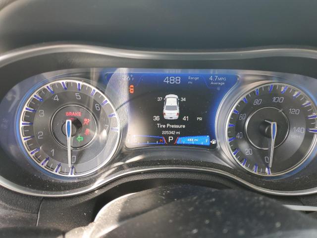 Photo 9 from auction – 2019 CHRYSLER 300 TOURIN with VIN 2C3CCAAG5KH610288