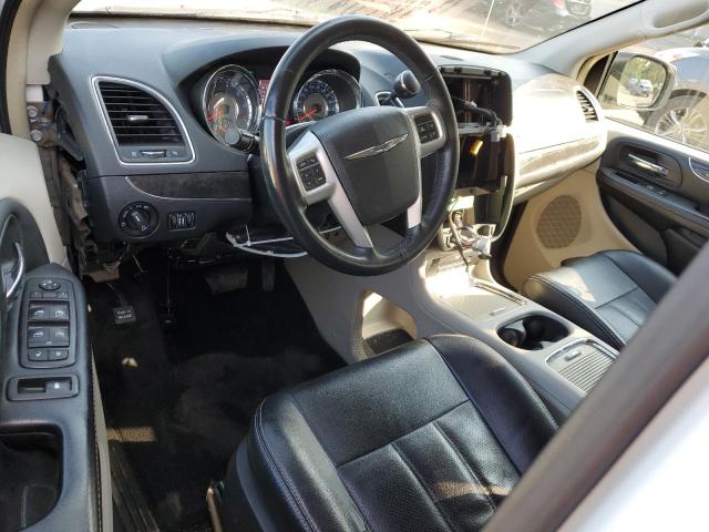 Photo 8 from auction – 2015 CHRYSLER TOWN & COU with VIN 2C4RC1CG8FR672593