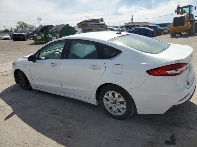 Photo 2 from auction – 2019 FORD FUSION S with VIN 3FA6P0G75KR268463