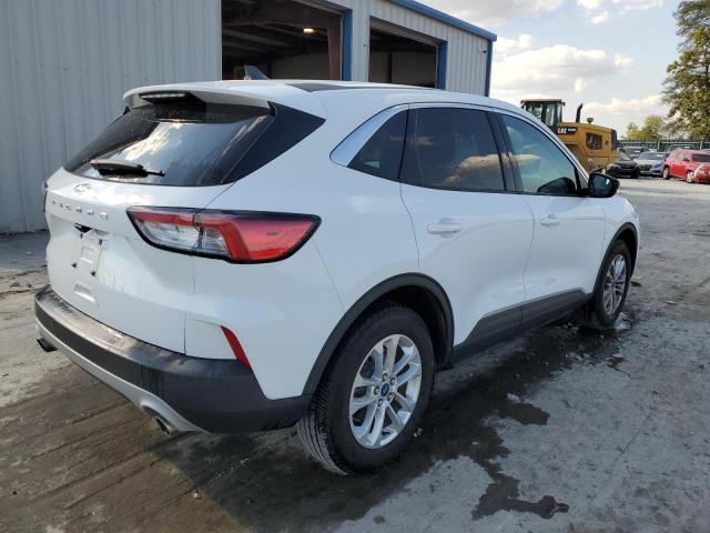Photo 3 from auction – 2022 FORD ESCAPE SE with VIN 1FMCU0G63NUA32075