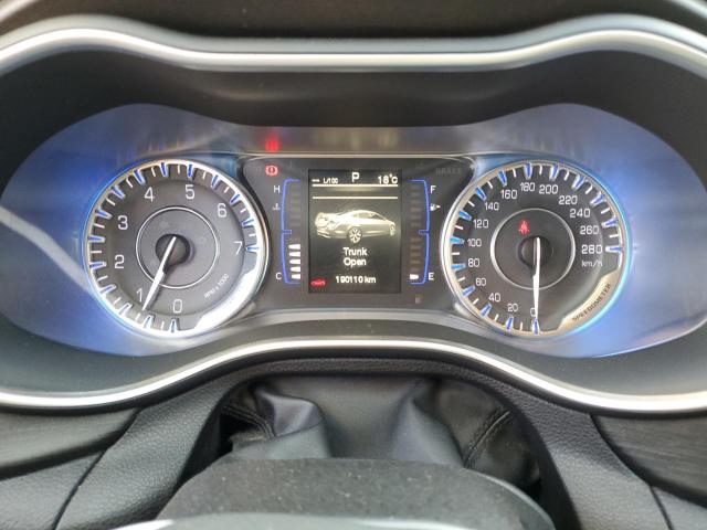 Photo 9 from auction – 2015 CHRYSLER 200 LIMITE with VIN 1C3CCCAG3FN525622