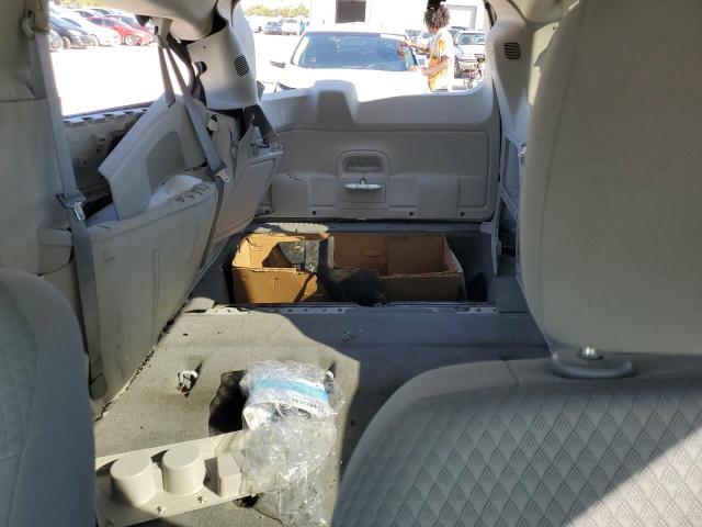 Photo 10 from auction – 2010 DODGE GRAND CARA with VIN 2D4RN5D15AR489482
