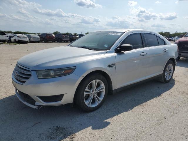 FORD TAURUS SE 2015 with VIN 1FAHP2D8XFG178109 - Photo from auction
