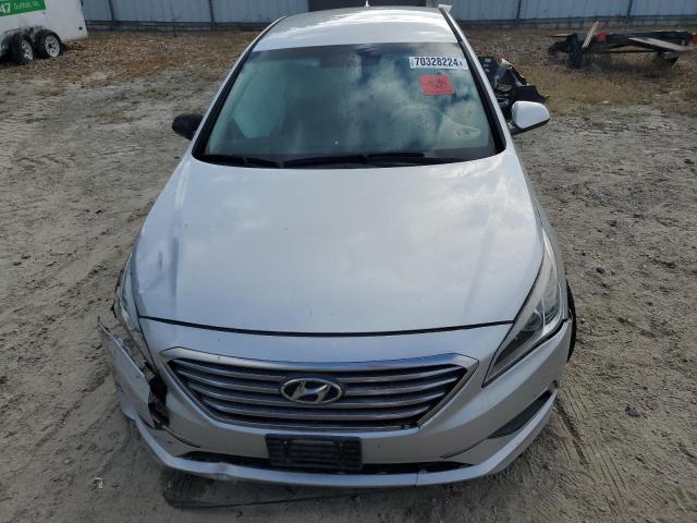 Photo 5 from auction – 2016 HYUNDAI SONATA SE with VIN 5NPE24AF7GH353200
