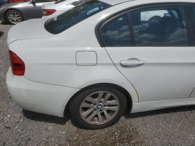 Photo 12 from auction – 2006 BMW 325 I AUTO with VIN WBAVB17586NK40400