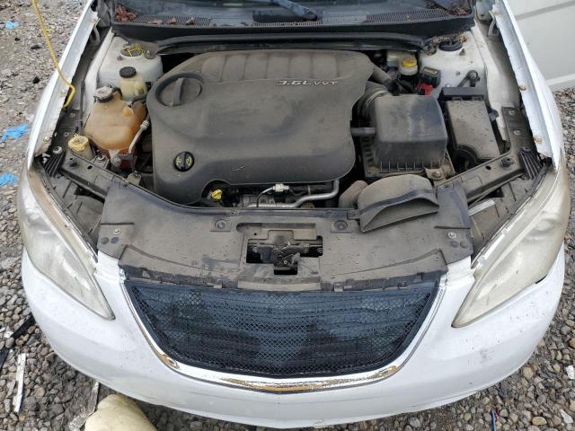 Photo 11 from auction – 2013 CHRYSLER 200 LIMITE with VIN 1C3CCBCG3DN629225