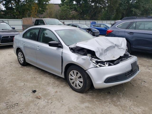 Photo 4 from auction – 2014 VOLKSWAGEN JETTA BASE with VIN 3VW2K7AJ9EM227918