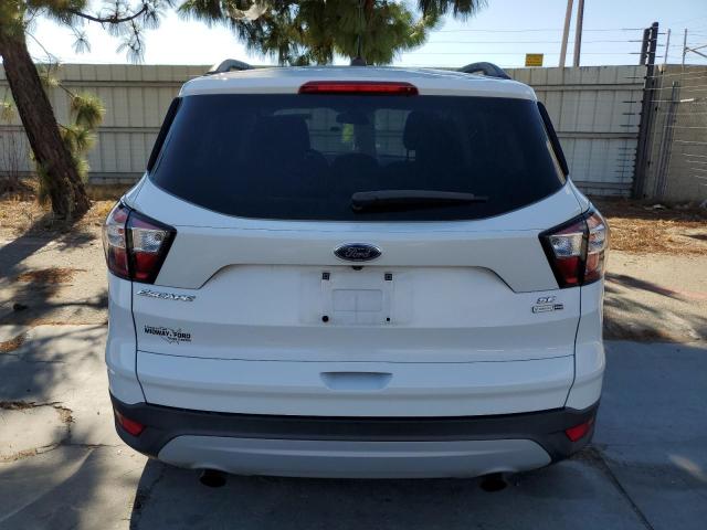 Photo 6 from auction – 2018 FORD ESCAPE SE with VIN 1FMCU9GD8JUB60728