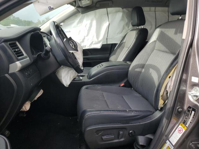 Photo 7 from auction – 2018 TOYOTA HIGHLANDER with VIN 5TDBZRFH8JS893324