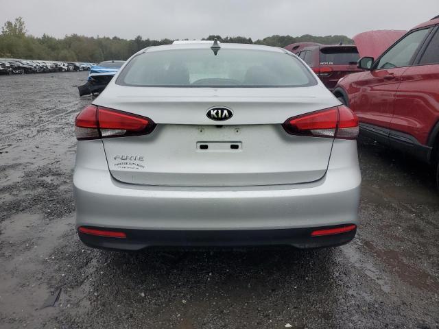 Photo 6 from auction – 2018 KIA FORTE LX with VIN 3KPFK4A71JE280608