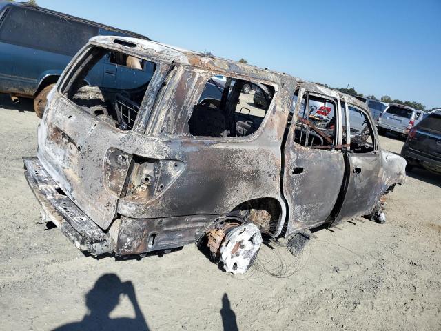 Photo 3 from auction – 2002 TOYOTA SEQUOIA SR with VIN 5TDBT44A62S097862