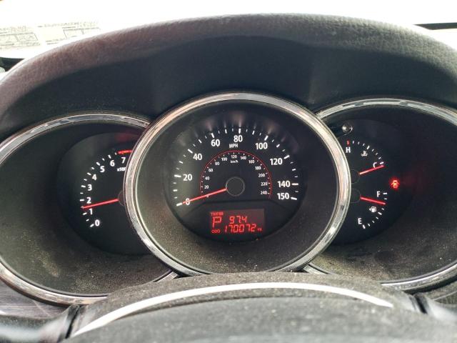 Photo 9 from auction – 2011 KIA SORENTO EX with VIN 5XYKUDA27BG090412