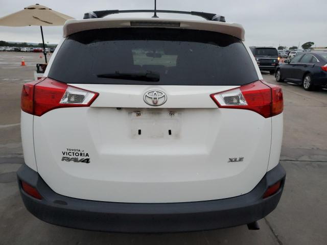 Photo 6 from auction – 2015 TOYOTA RAV4 XLE with VIN JTMWFREV3FD072572