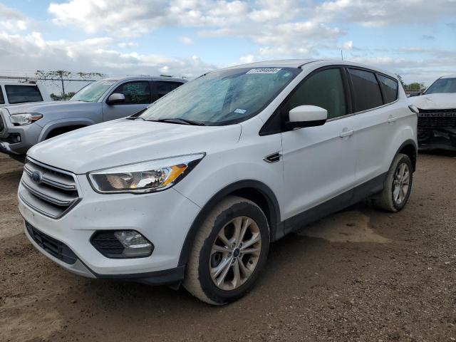 Photo 1 from auction – 2017 FORD ESCAPE SE with VIN 1FMCU9GD8HUB90905