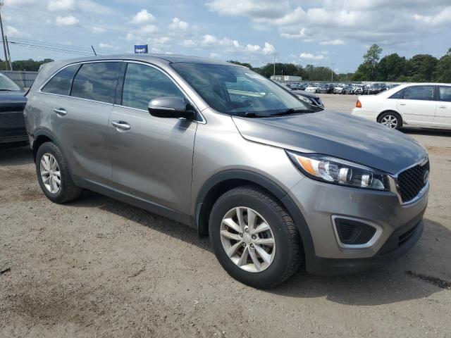 Photo 4 from auction – 2016 KIA SORENTO LX with VIN 5XYPG4A36GG030568