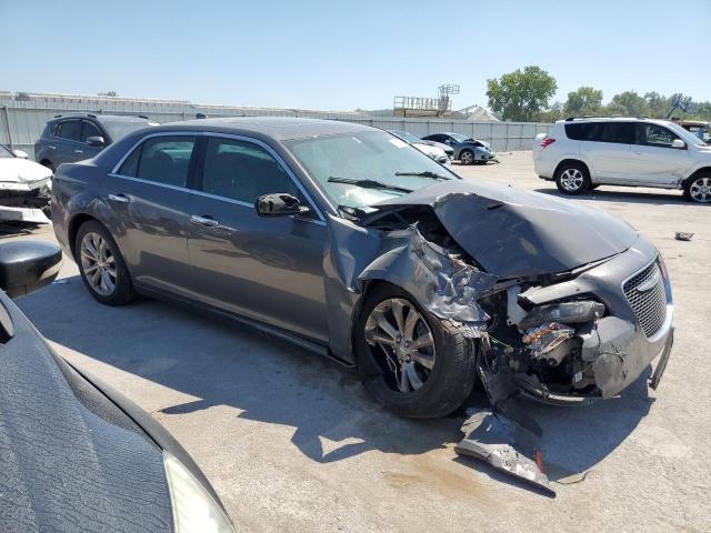 Photo 4 from auction – 2018 CHRYSLER 300 LIMITE with VIN 2C3CCAKG9JH268437