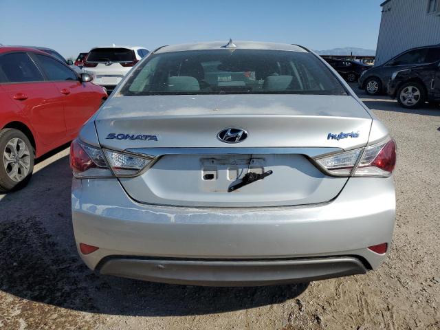 Photo 6 from auction – 2012 HYUNDAI SONATA with VIN KMHEC4A49CA027309