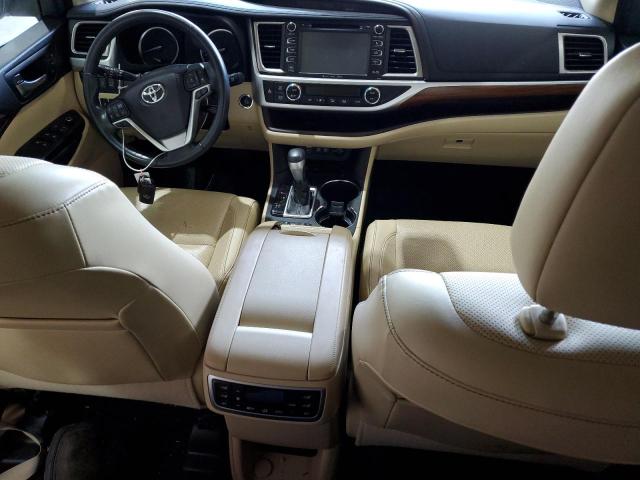 Photo 8 from auction – 2018 TOYOTA HIGHLANDER with VIN 5TDYZRFH7JS246147