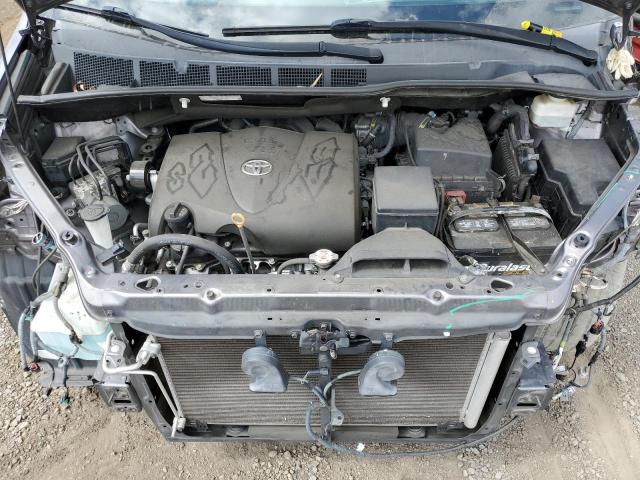 Photo 12 from auction – 2017 TOYOTA SIENNA SE with VIN 5TDXZ3DC8HS779828