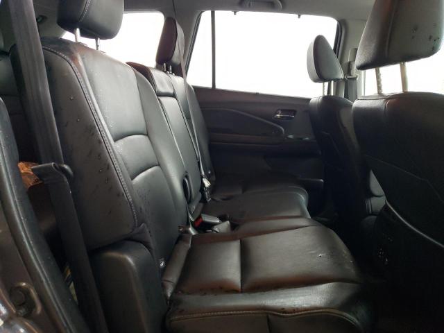Photo 11 from auction – 2016 HONDA PILOT TOUR with VIN 5FNYF6H90GB088891