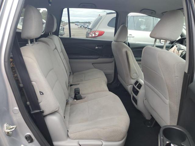 Photo 11 from auction – 2016 HONDA PILOT LX with VIN 5FNYF5H1XGB026158