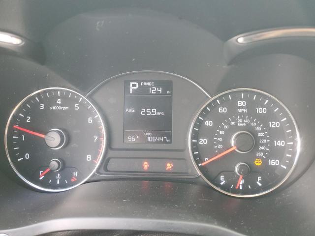 Foto 9 de la subasta – 2017 KIA FORTE LX con VIN 3KPFK4A75HE129751