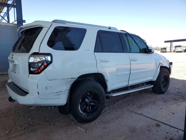 Photo 3 from auction – 2016 TOYOTA 4RUNNER SR with VIN JTEBU5JR8G5403739