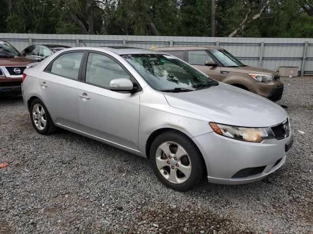 Photo 4 from auction – 2010 KIA FORTE EX with VIN KNAFU4A28A5281245