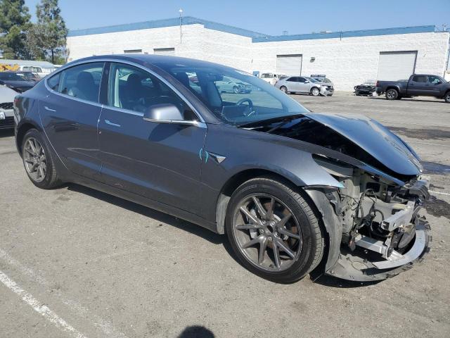 Photo 4 from auction – 2018 TESLA MODEL 3 with VIN 5YJ3E1EA5JF045296