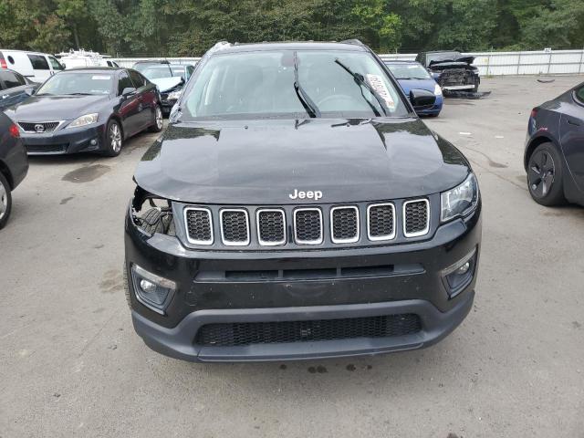Photo 5 from auction – 2017 JEEP COMPASS LA with VIN 3C4NJDBBXHT627750
