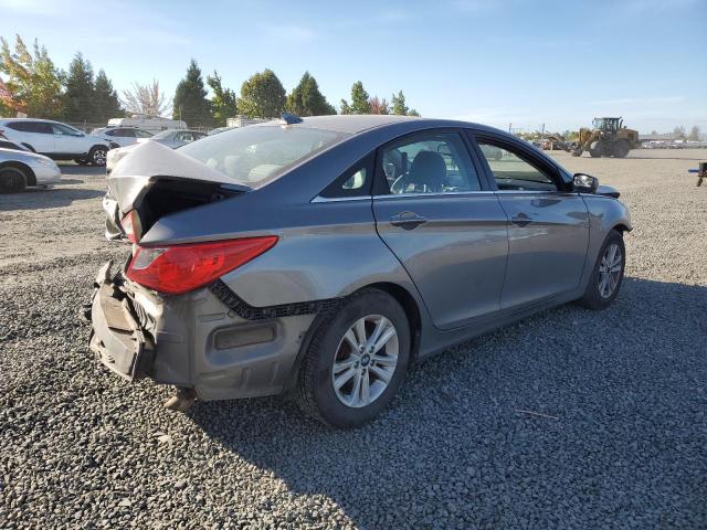 Photo 3 from auction – 2013 HYUNDAI SONATA GLS with VIN 5NPEB4AC7DH553589