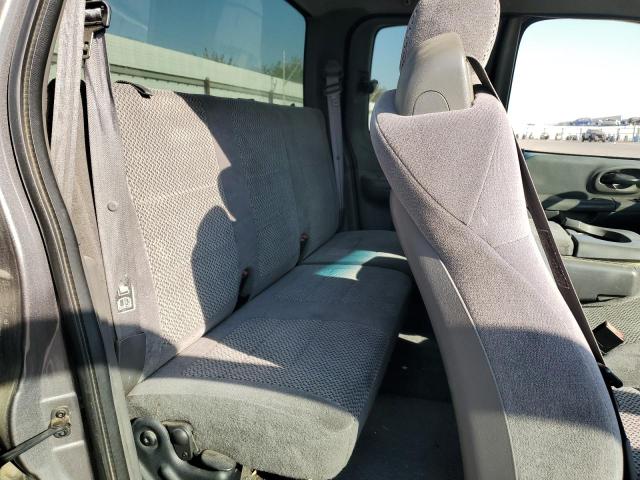 Photo 10 from auction – 2002 FORD F150 with VIN 1FTRX17L92KB56599
