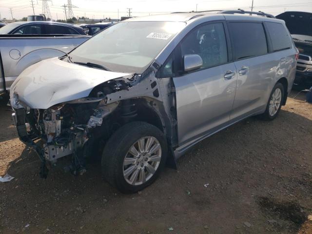 TOYOTA SIENNA LE 2017 with VIN 5TDJZ3DC1HS158937 - Photo from auction