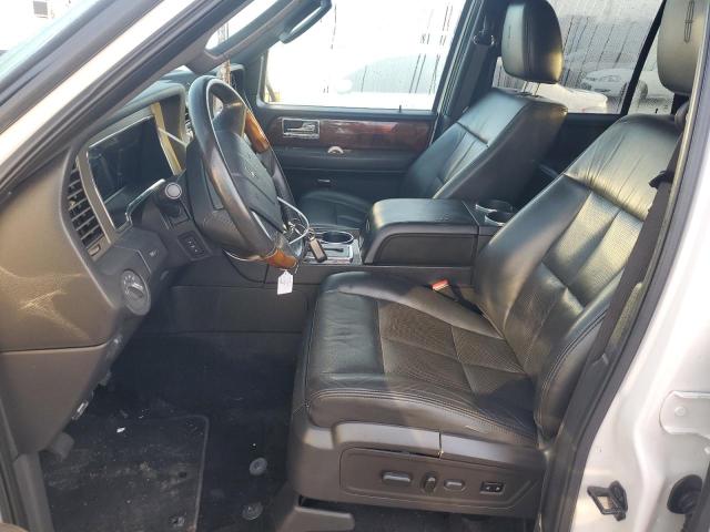 Photo 7 from auction – 2012 LINCOLN NAVIGATOR with VIN 5LMJJ2H53CEL06252
