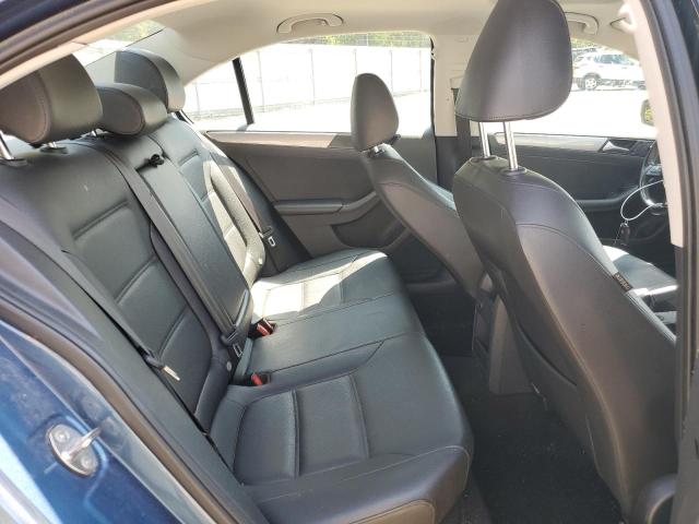 Photo 10 from auction – 2017 VOLKSWAGEN JETTA SE with VIN 3VWDB7AJ7HM227302