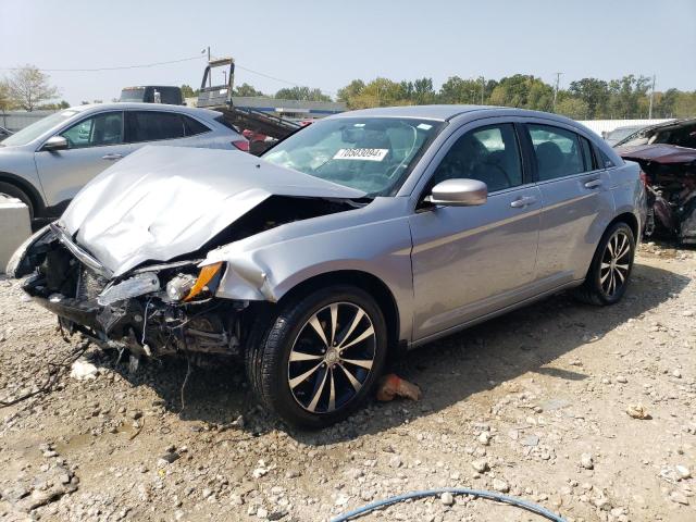 CHRYSLER 200 LIMITE 2014 with VIN 1C3CCBCG8EN172803 - Photo from auction
