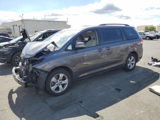 TOYOTA SIENNA LE 2013 with VIN 5TDKK3DC2DS304507 - Photo from auction