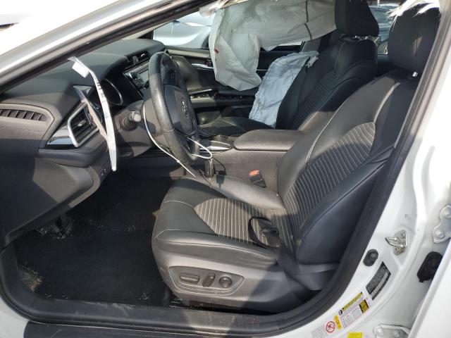 Photo 7 from auction – 2018 TOYOTA CAMRY L with VIN 4T1B11HK2JU584635