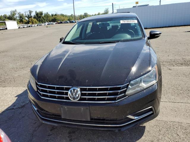 Photo 5 from auction – 2016 VOLKSWAGEN PASSAT S with VIN 1VWAS7A39GC009365