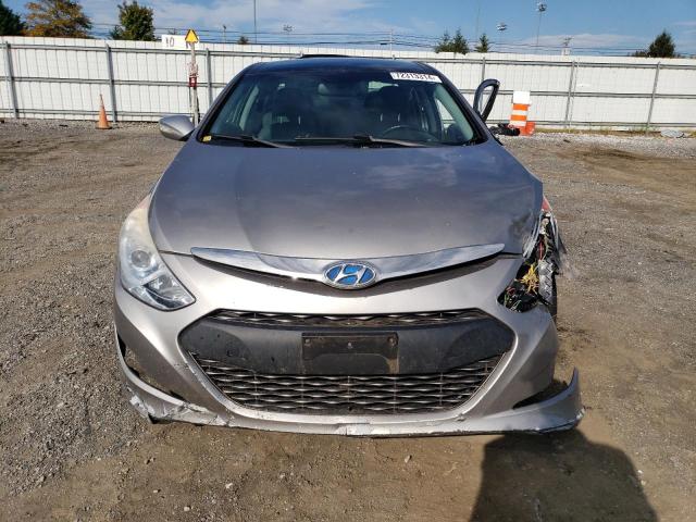 Photo 5 from auction – 2011 HYUNDAI SONATA HYB with VIN KMHEC4A45BA009324