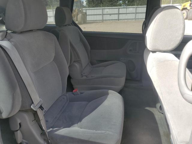 Photo 11 from auction – 2005 TOYOTA SIENNA CE with VIN 5TDZA23C85S356271
