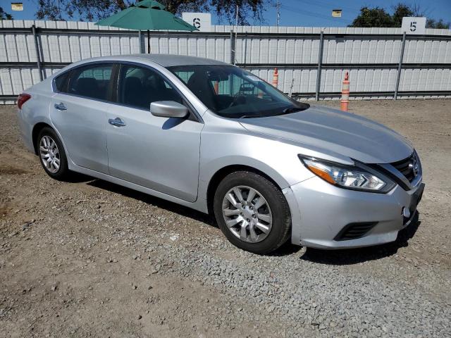 Photo 4 from auction – 2018 NISSAN ALTIMA 2.5 with VIN 1N4AL3AP1JC177316