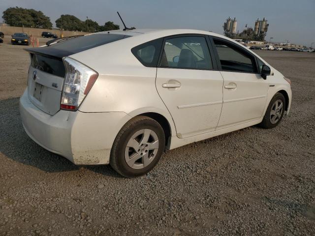 Photo 3 from auction – 2011 TOYOTA PRIUS with VIN JTDKN3DU0B1432660