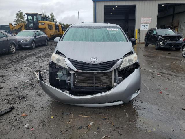 Photo 5 from auction – 2011 TOYOTA SIENNA LE with VIN 5TDKK3DC4BS097261