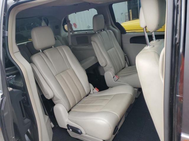 Photo 11 from auction – 2012 CHRYSLER TOWN & COU with VIN 2C4RC1CG1CR134720