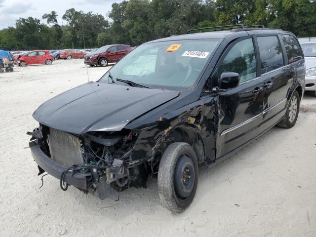 Photo 1 from auction – 2015 CHRYSLER TOWN & COU with VIN 2C4RC1BG2FR706285