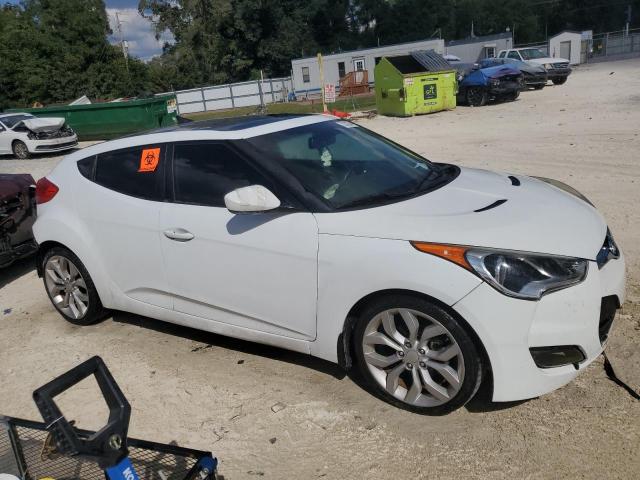 Photo 4 from auction – 2013 HYUNDAI VELOSTER with VIN KMHTC6AD8DU138033