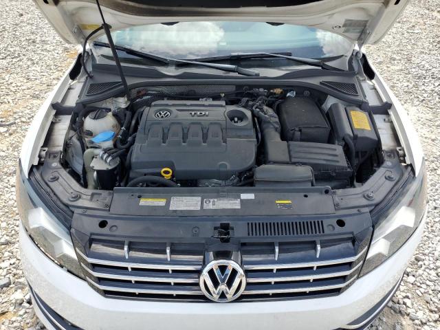 Photo 11 from auction – 2015 VOLKSWAGEN PASSAT SEL with VIN 1VWCV7A30FC104489